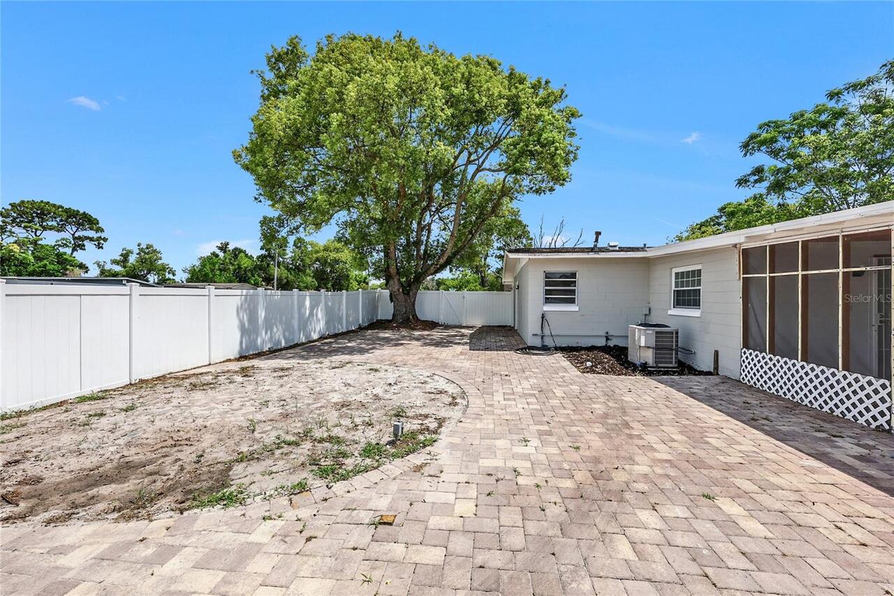 Listing Photo 37