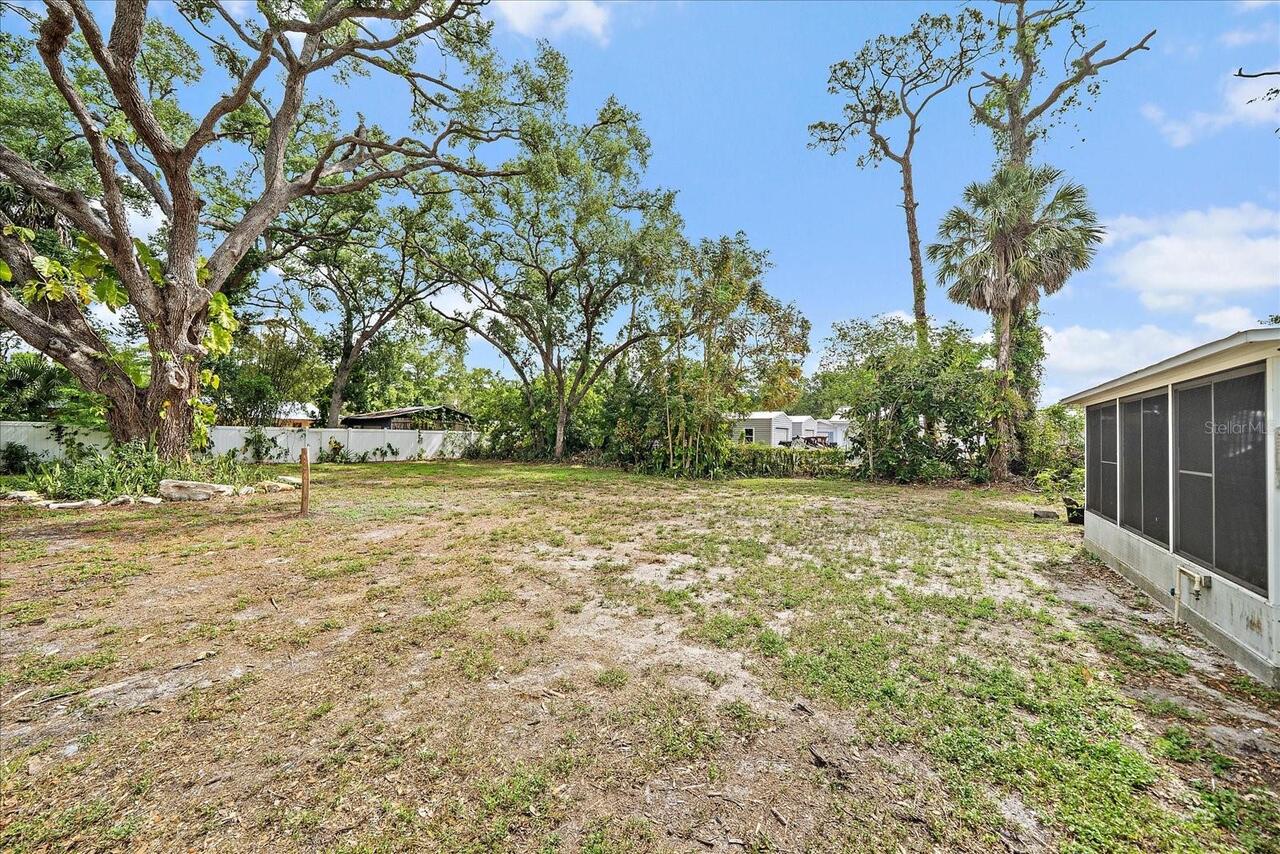 Listing Photo 23