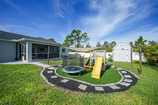 Listing Photo 32
