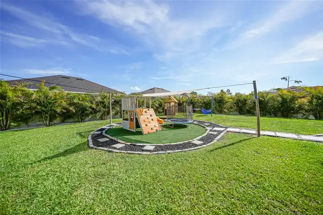 Listing Photo 33