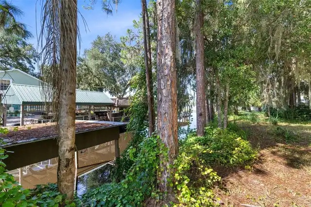 Listing Photo 32