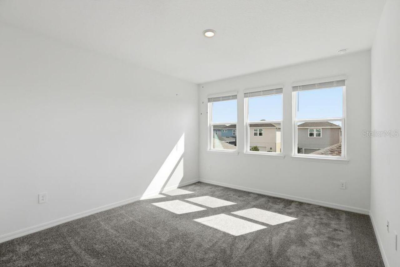 Listing Photo 20