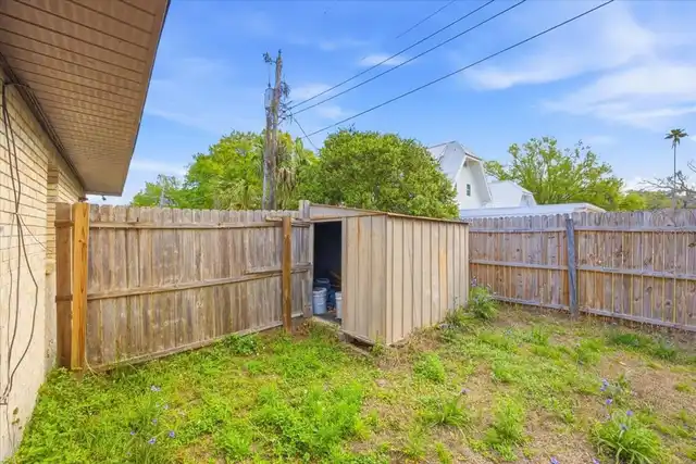 Listing Photo 22
