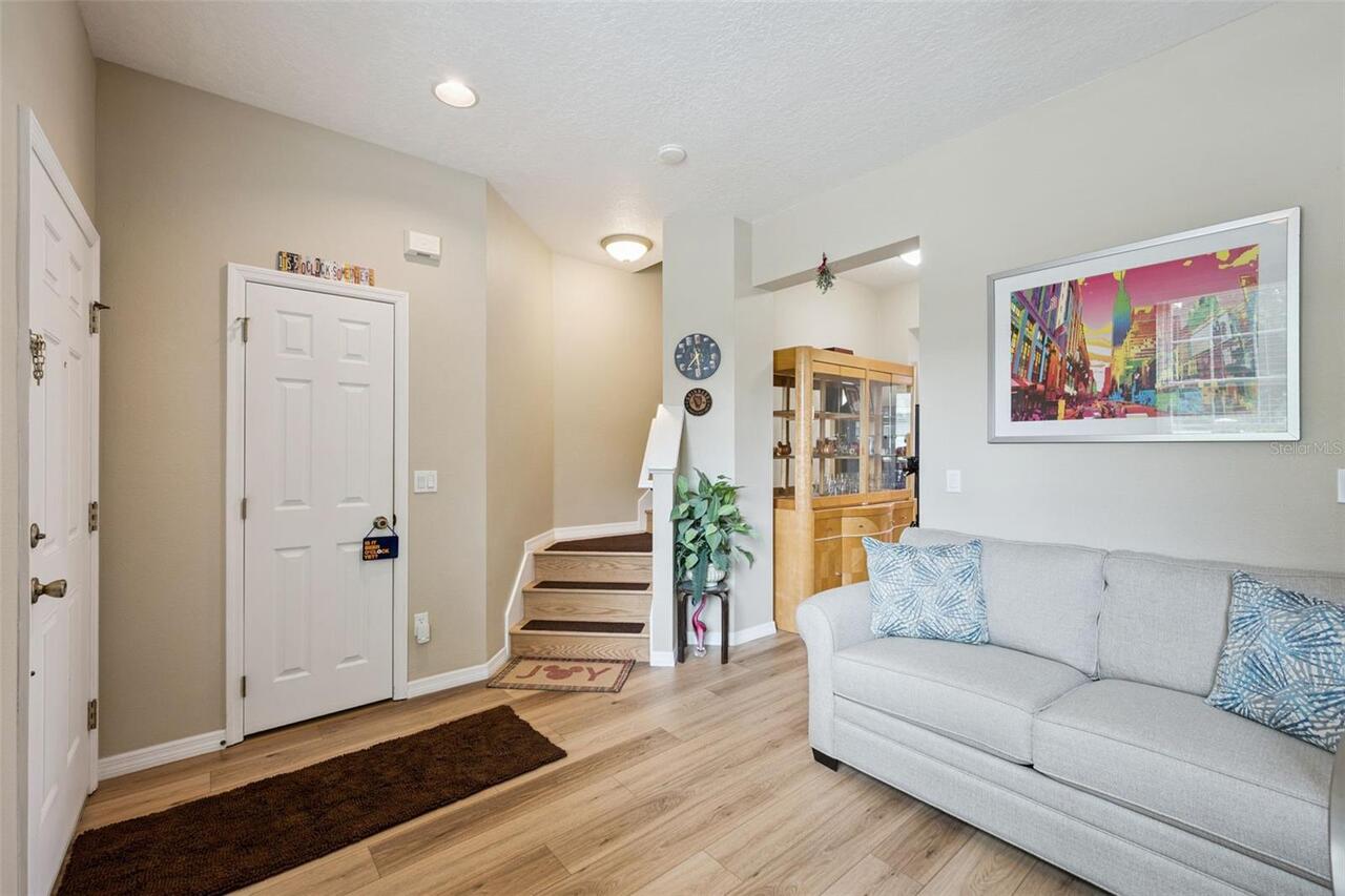 Listing Photo 9