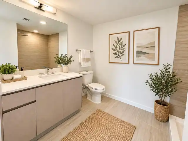Listing Photo 12