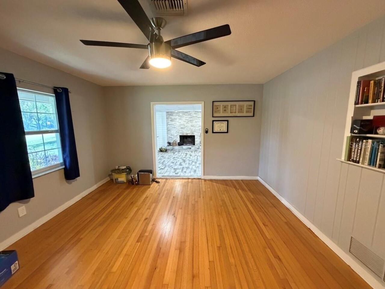Listing Photo 14