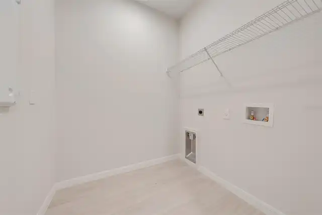 Listing Photo 14