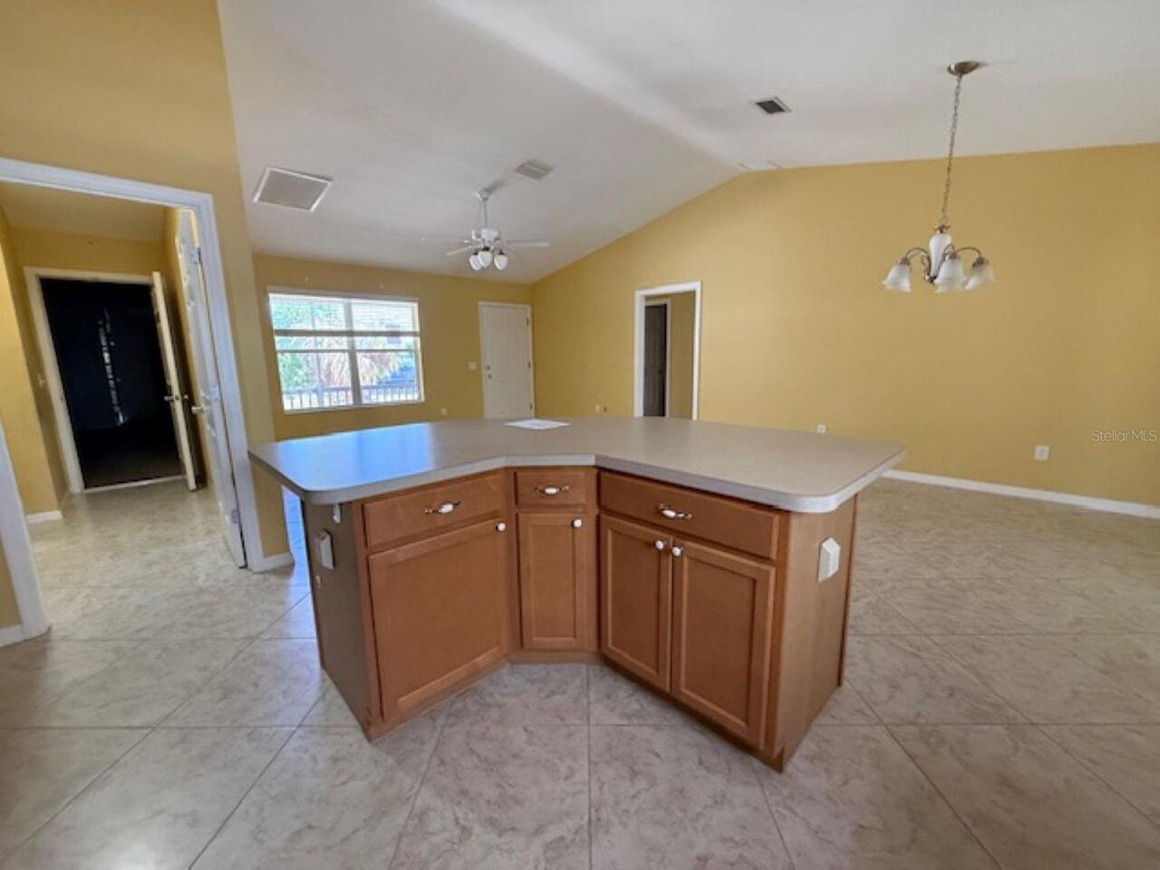 Listing Photo 7