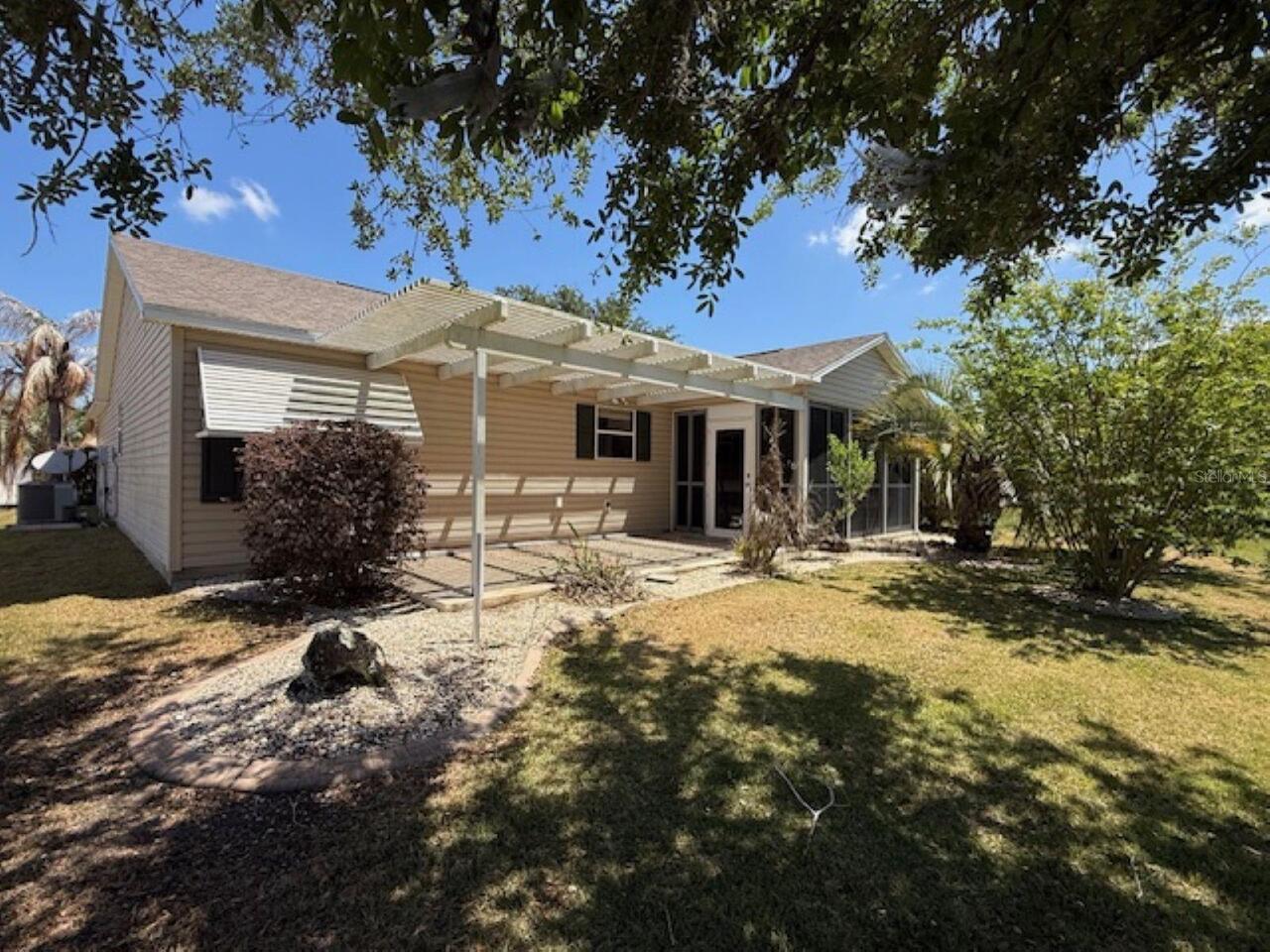 Listing Photo 17