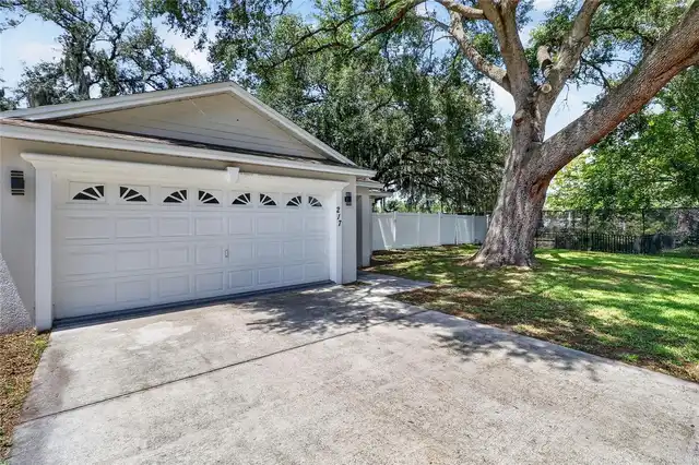 Listing Photo 7