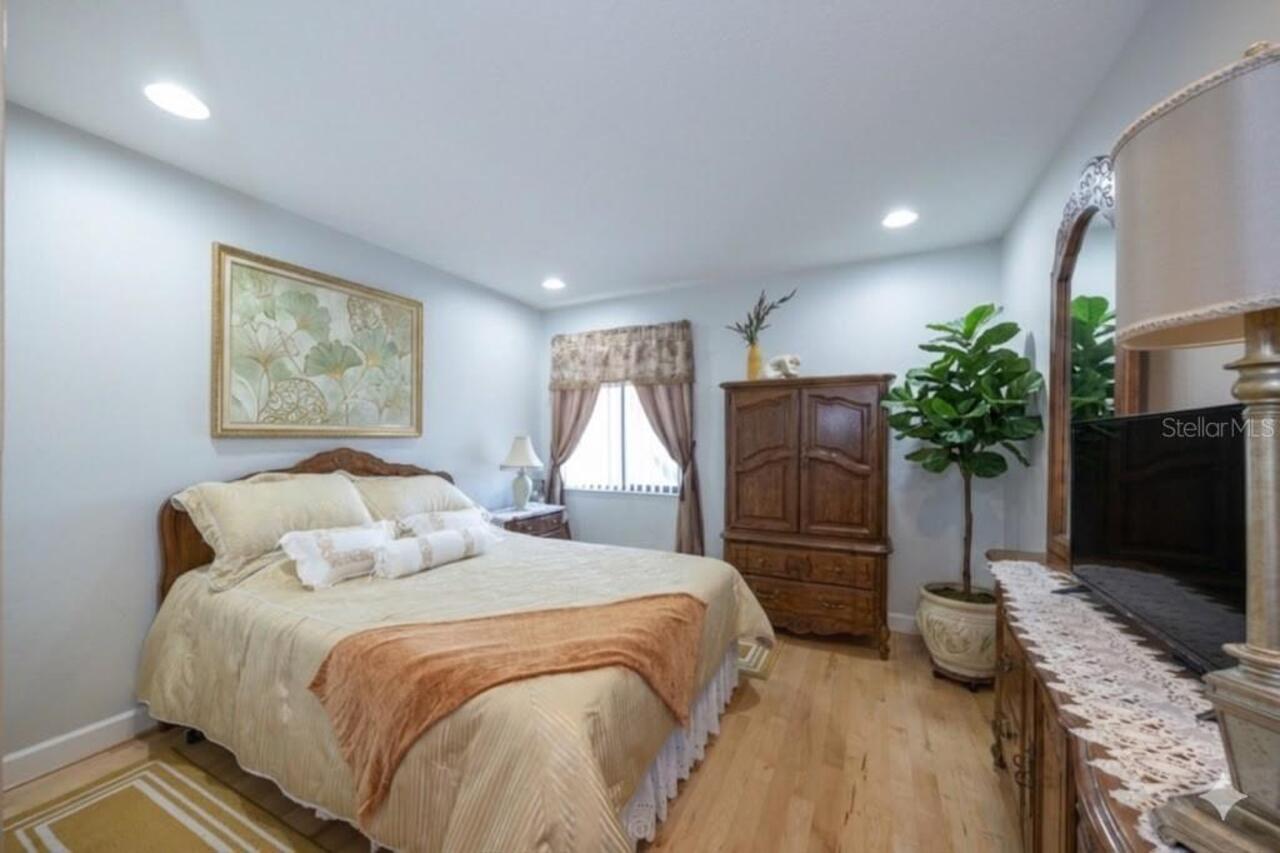 Listing Photo 31