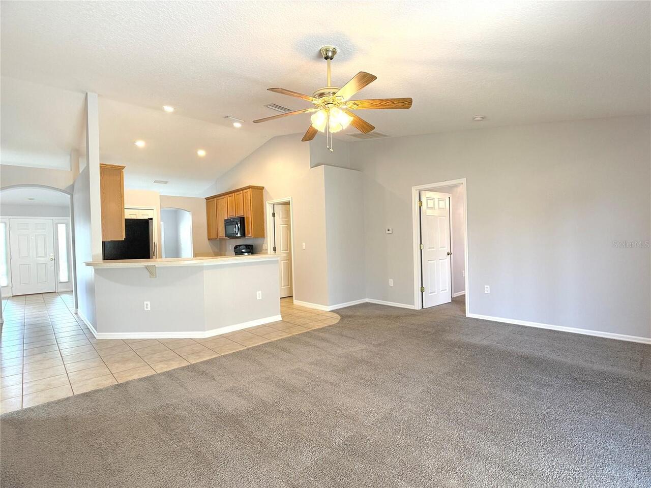 Listing Photo 8