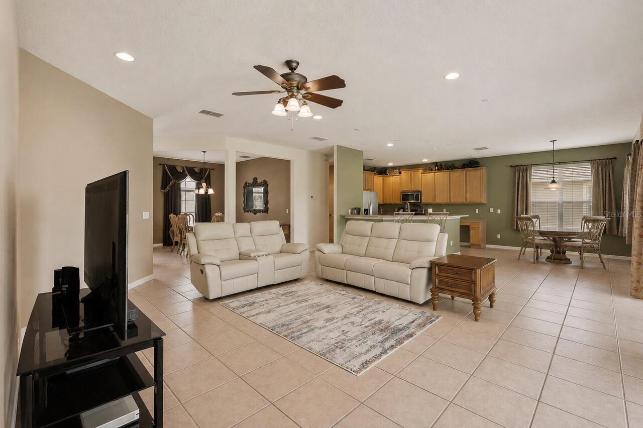 Listing Photo 7
