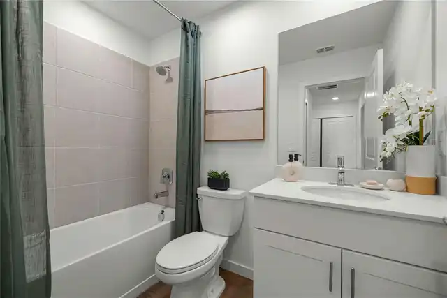 Listing Photo 11