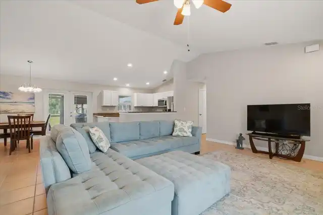 Listing Photo 7