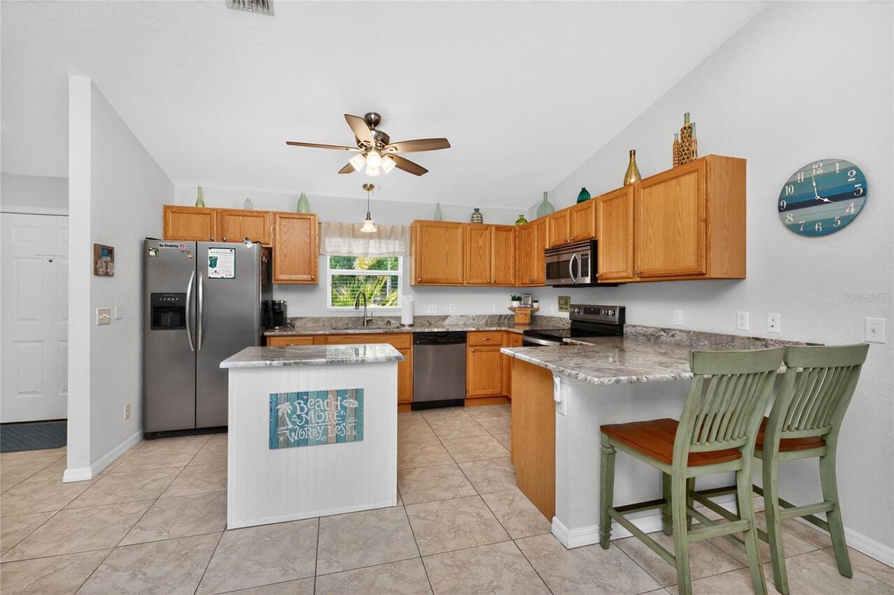 Listing Photo 8