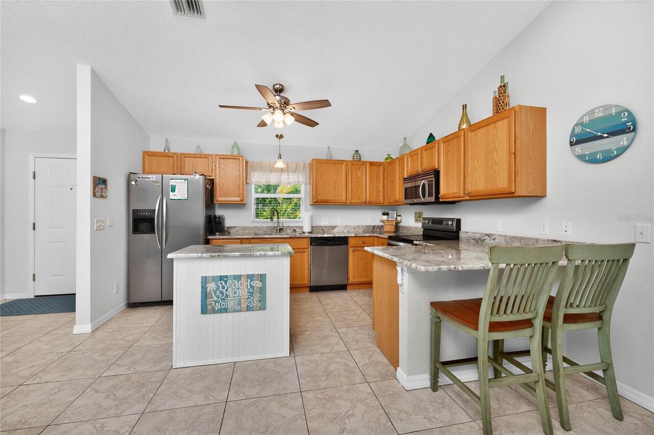 Listing Photo 10