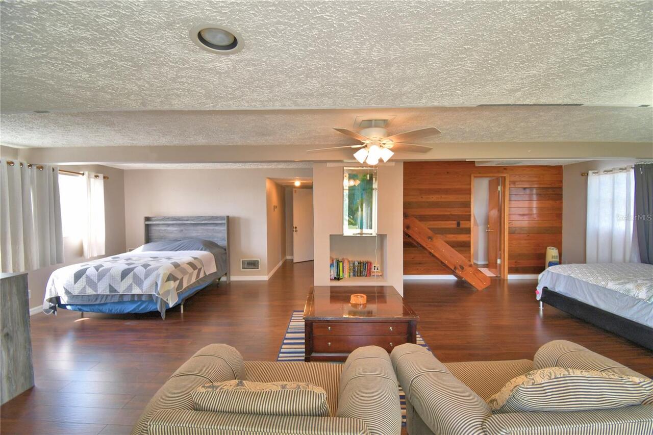 Listing Photo 32