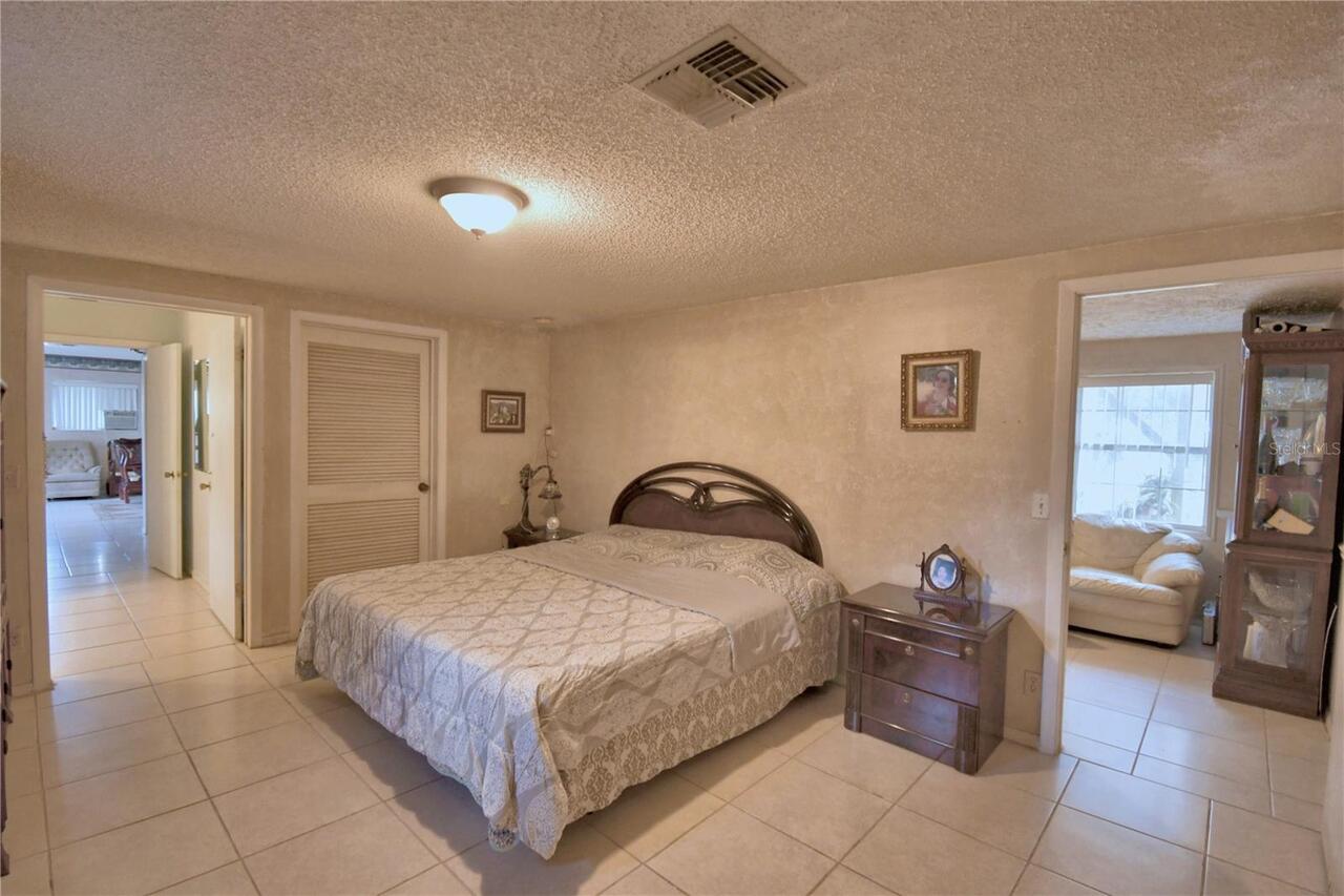 Listing Photo 44