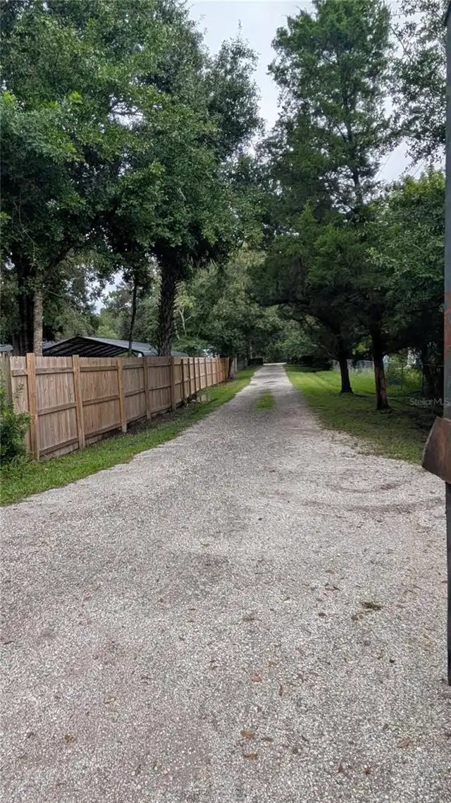 Listing Photo 23