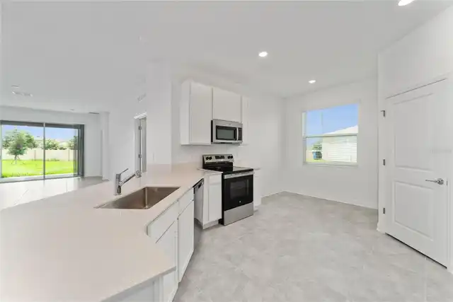 Listing Photo 17