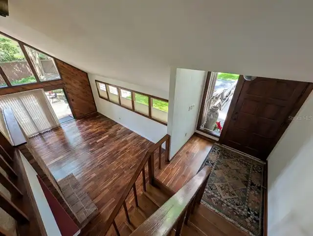 Listing Photo 15
