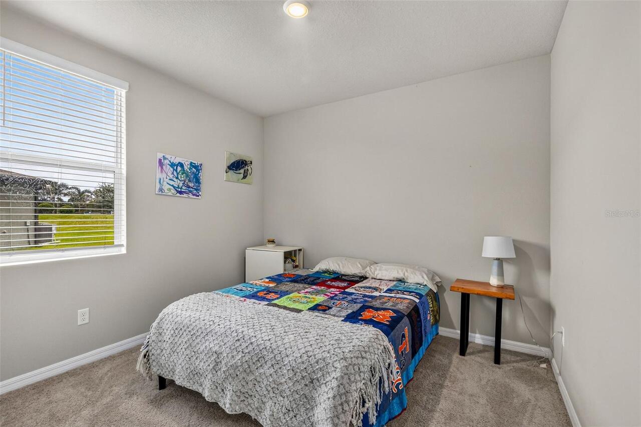 Listing Photo 16
