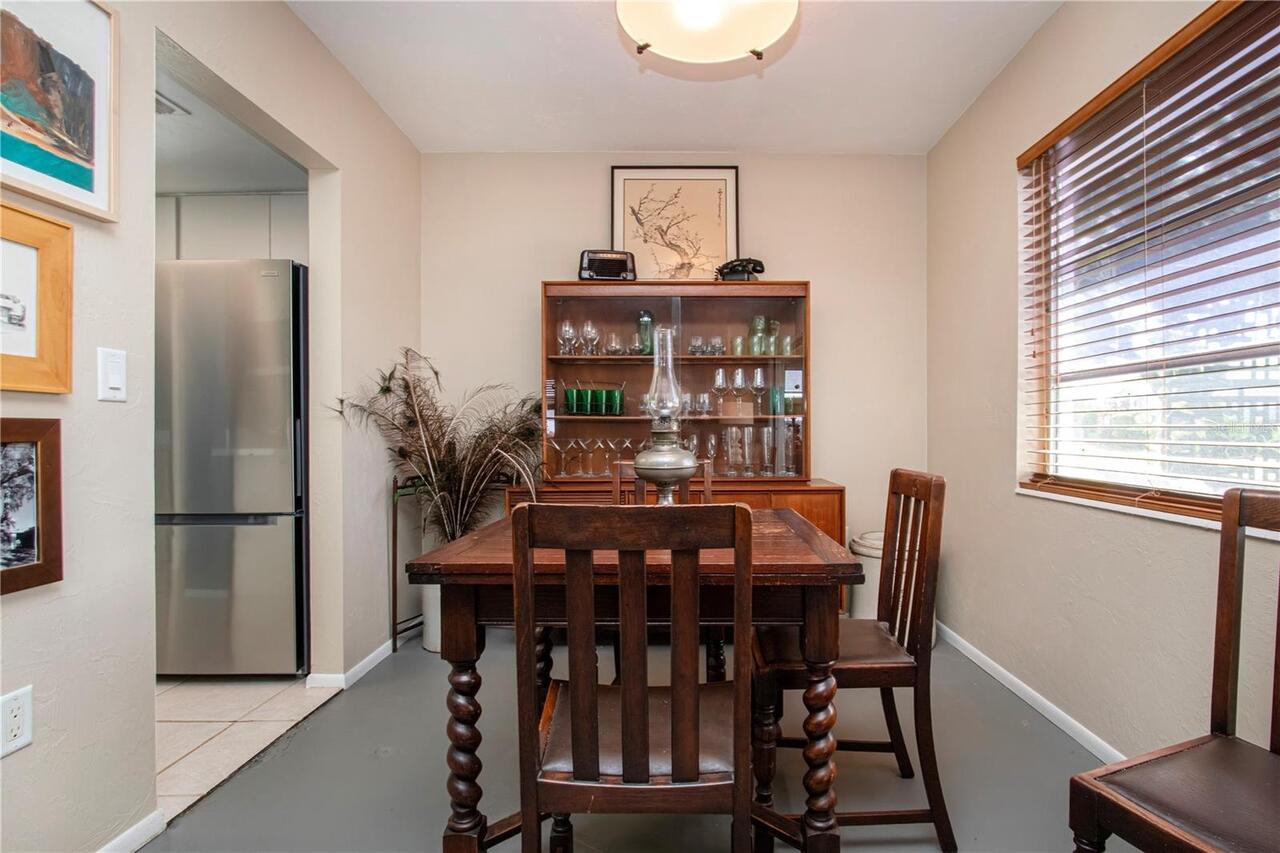 Listing Photo 12