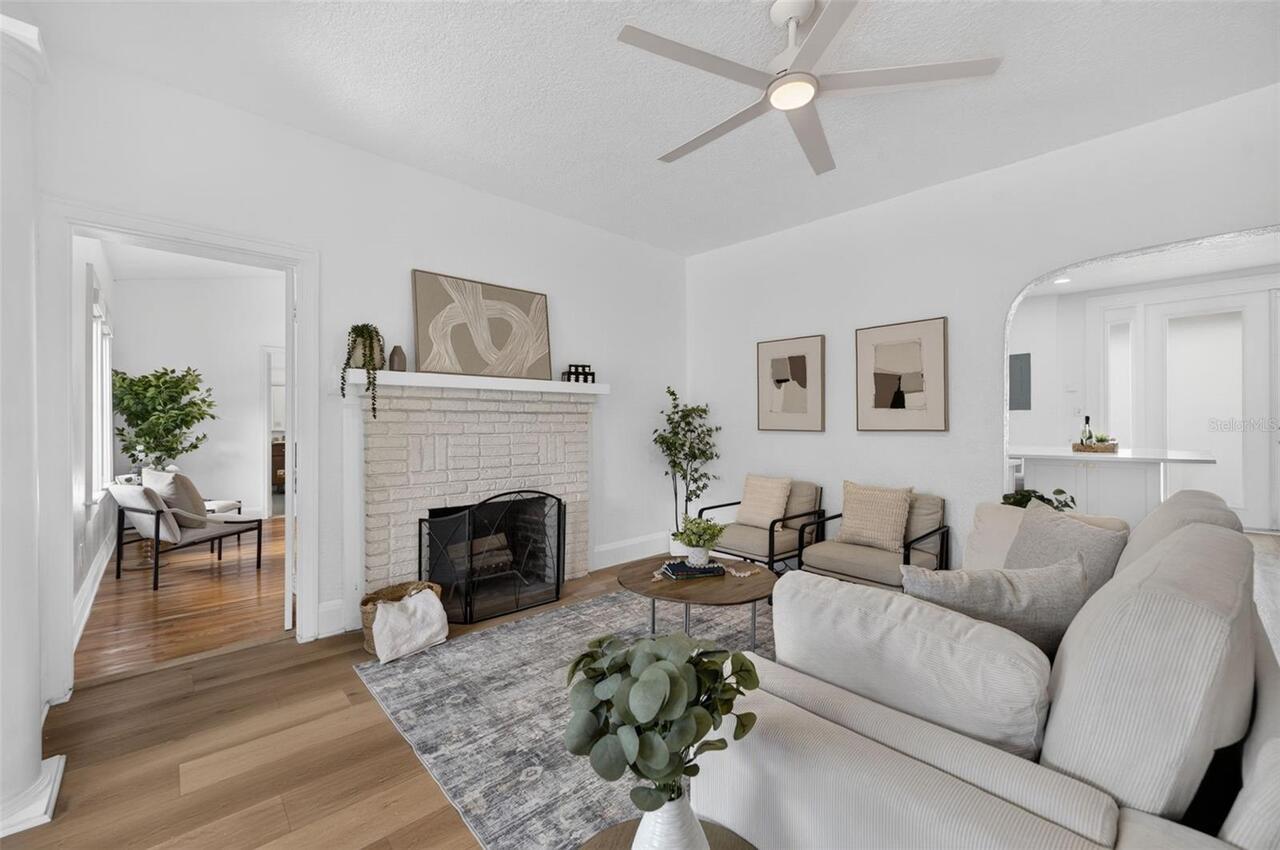 Listing Photo 8