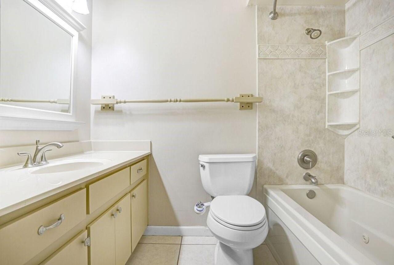 Listing Photo 18