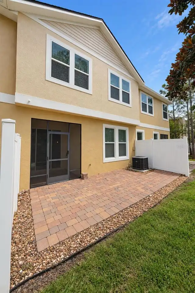 Listing Photo 23