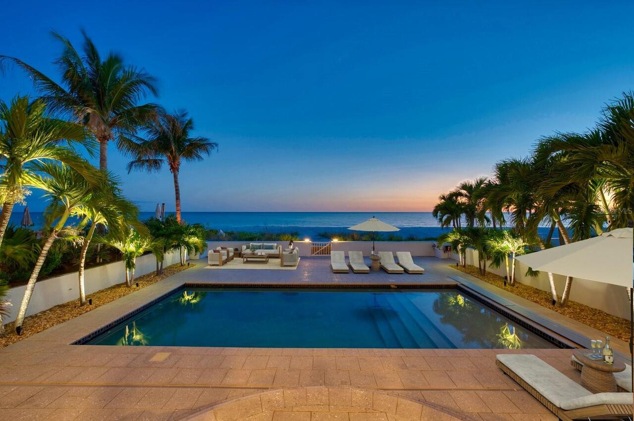 4BR, Home, 5BA, $4,999,000
Read More