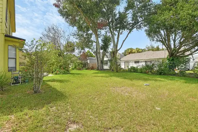 Listing Photo 18
