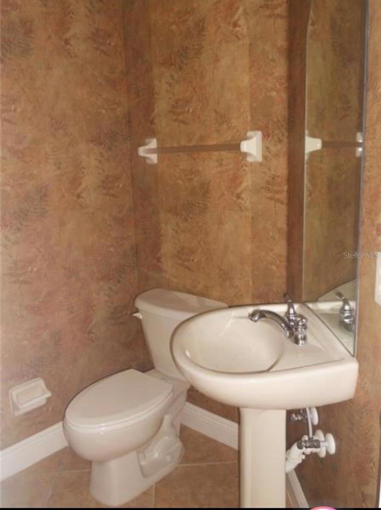 Listing Photo 10