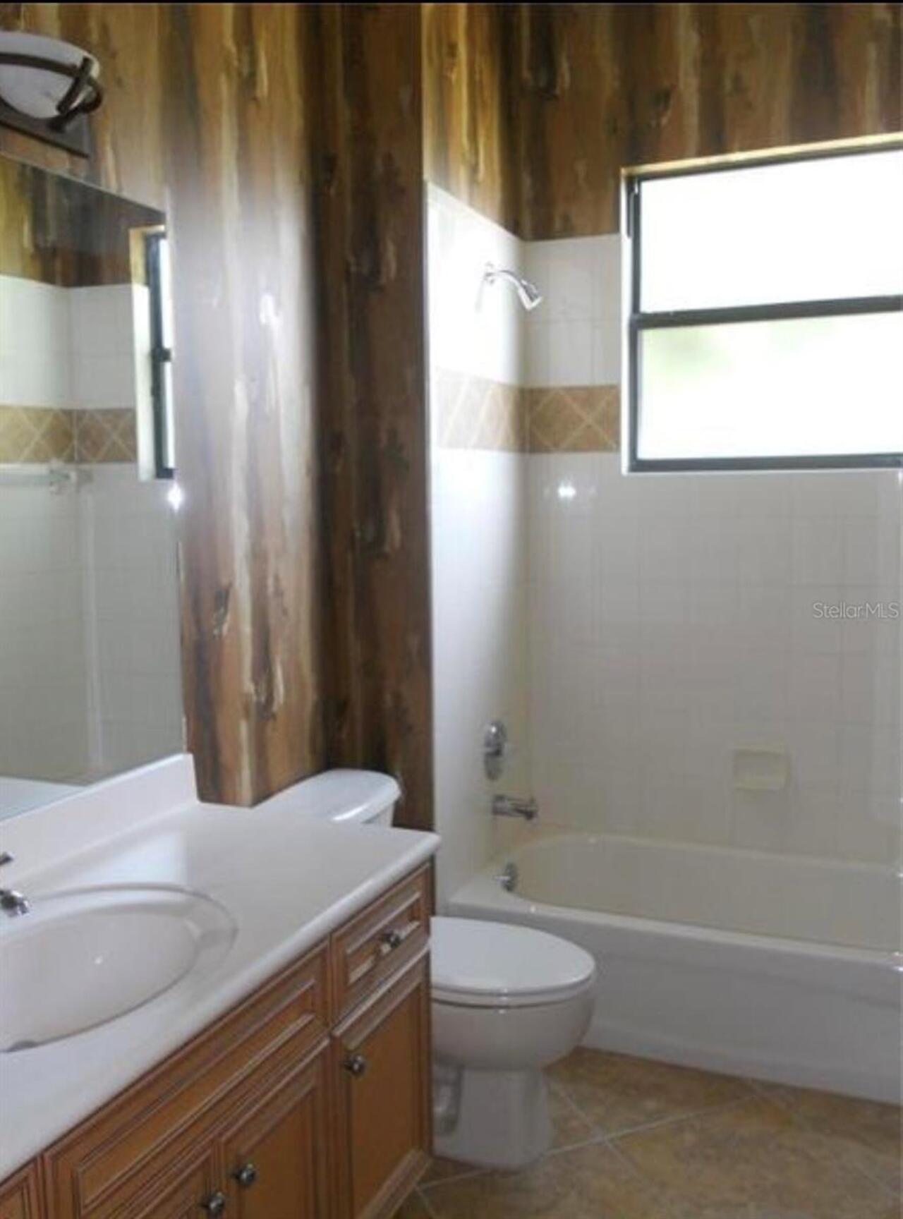 Listing Photo 23