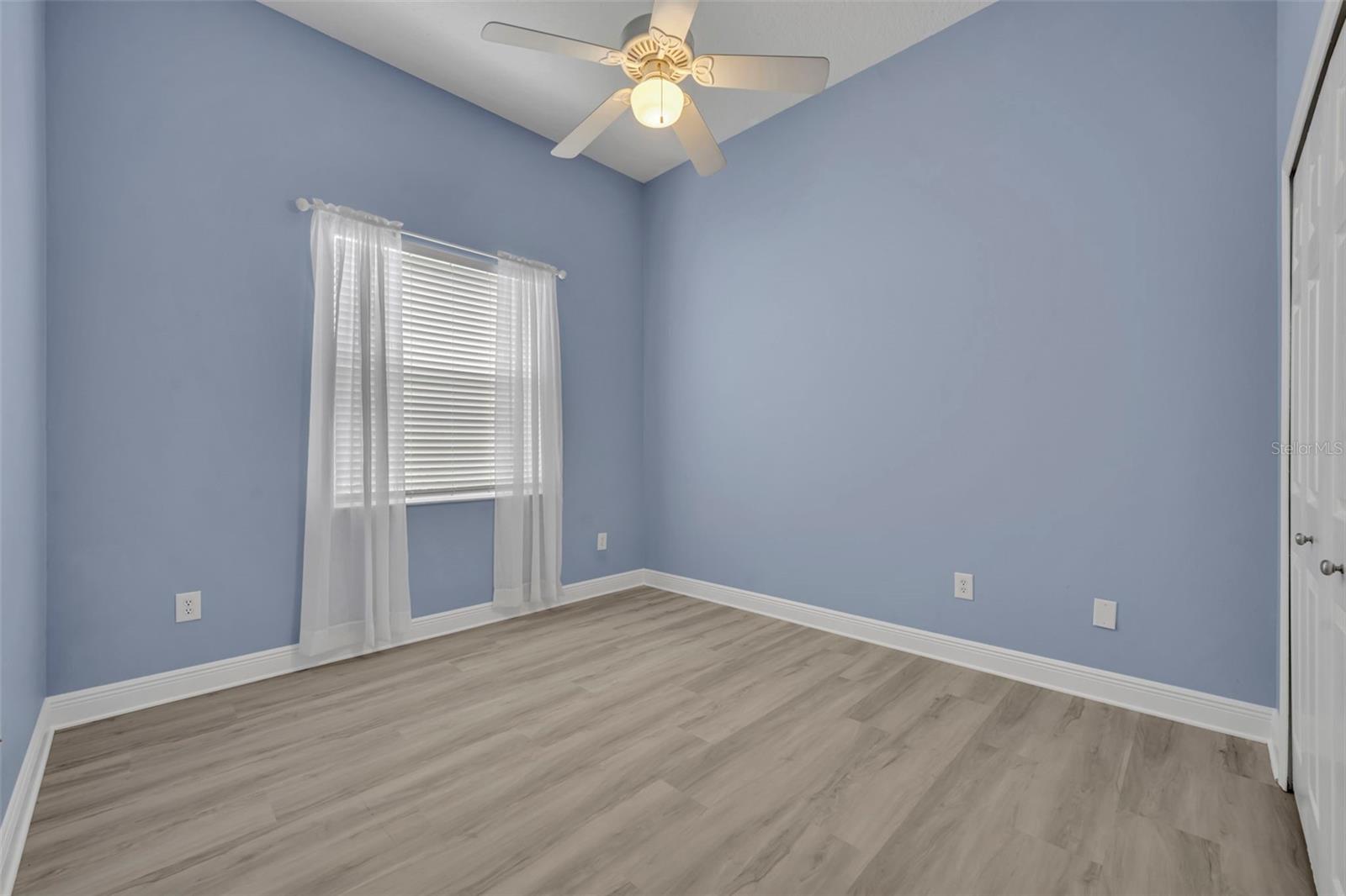 Listing Photo 33