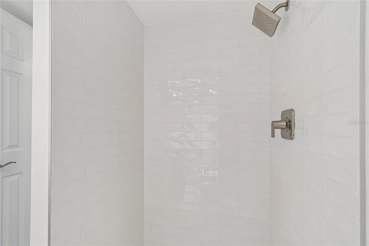 Listing Photo 33