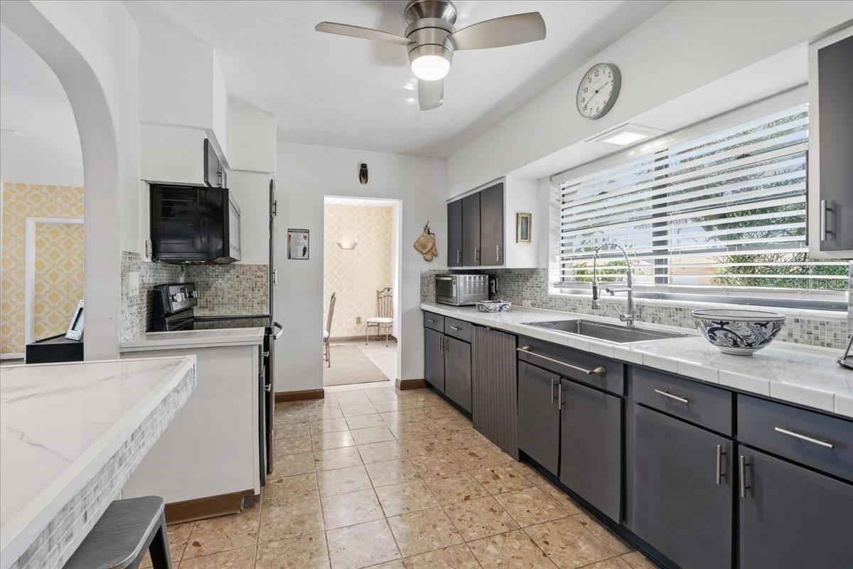 Listing Photo 16