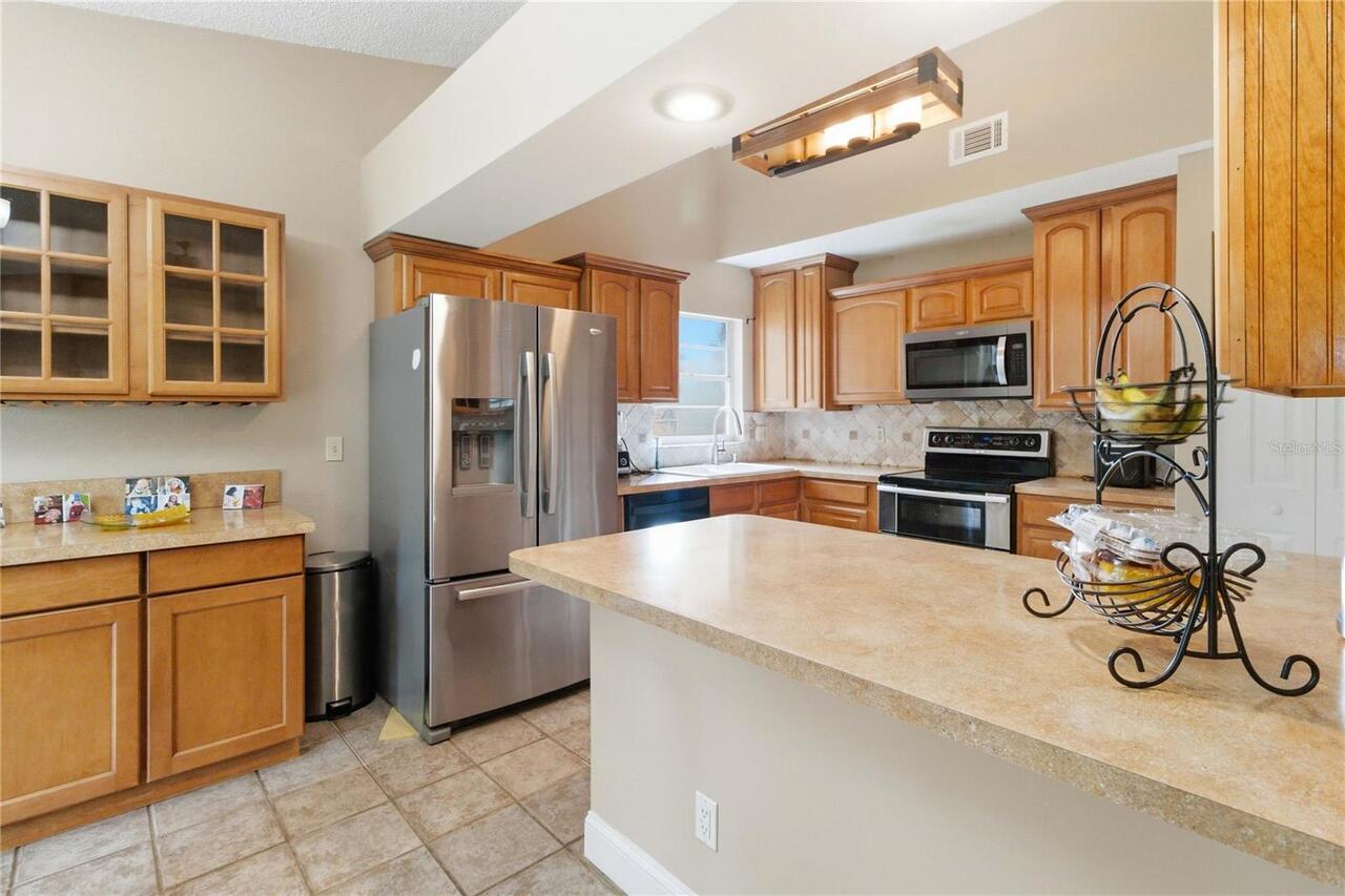 Listing Photo 14
