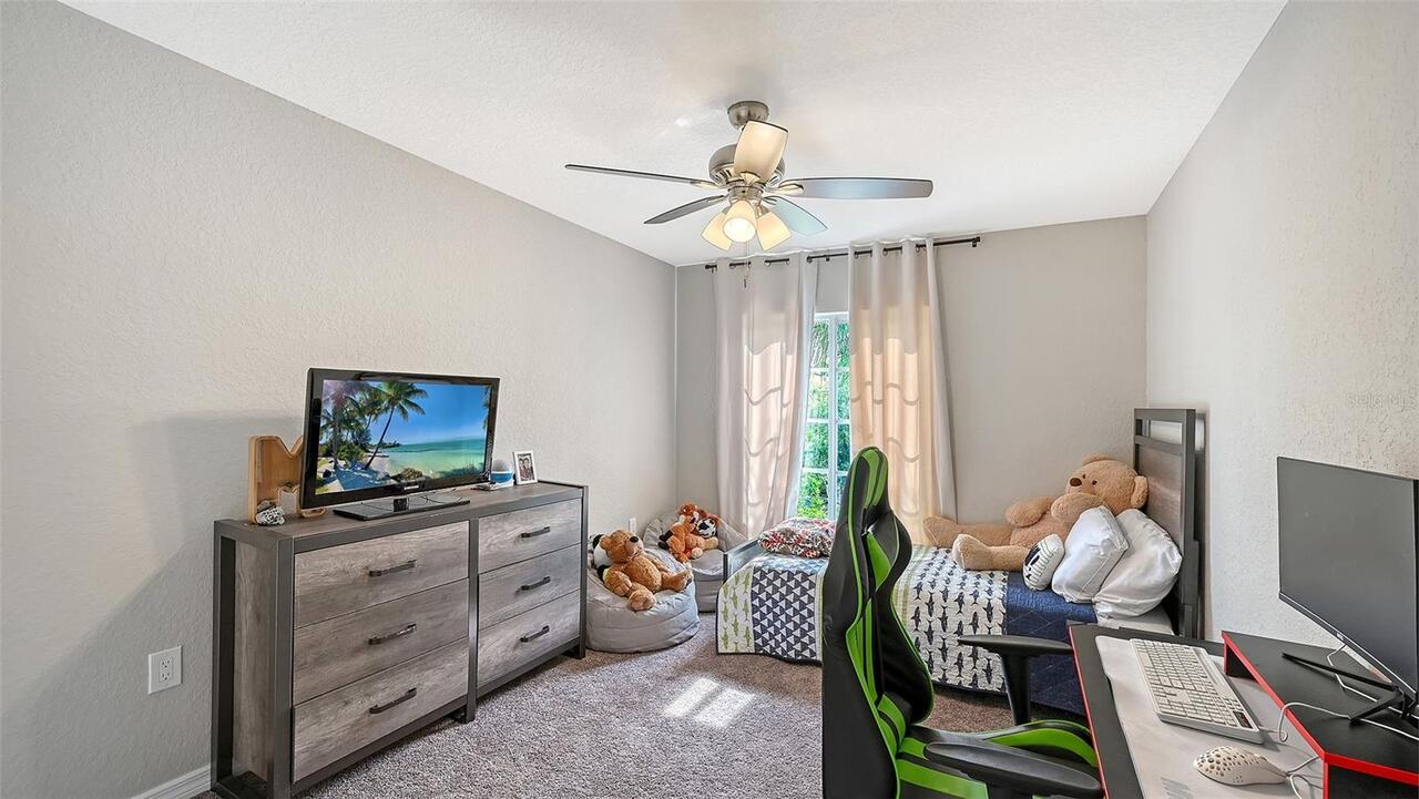 Listing Photo 33