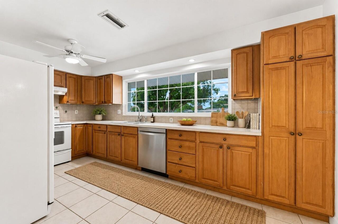 Listing Photo 22