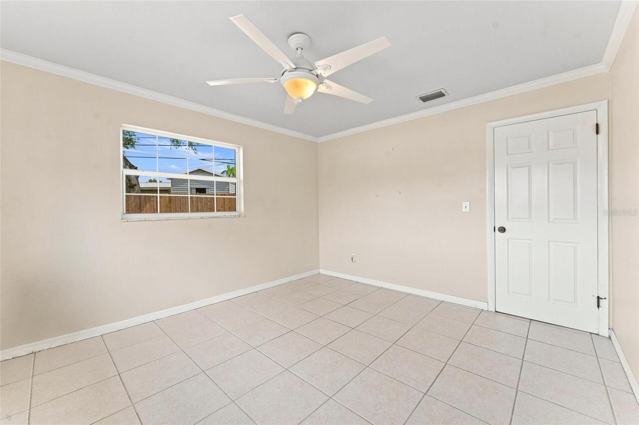 Listing Photo 42