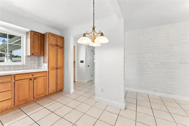 Listing Photo 28