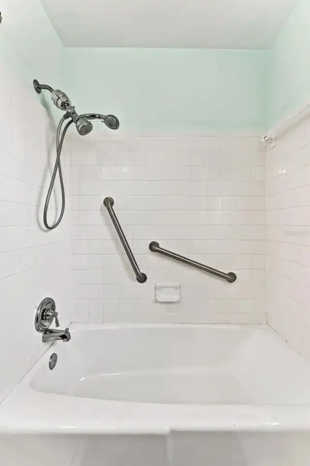 Listing Photo 46