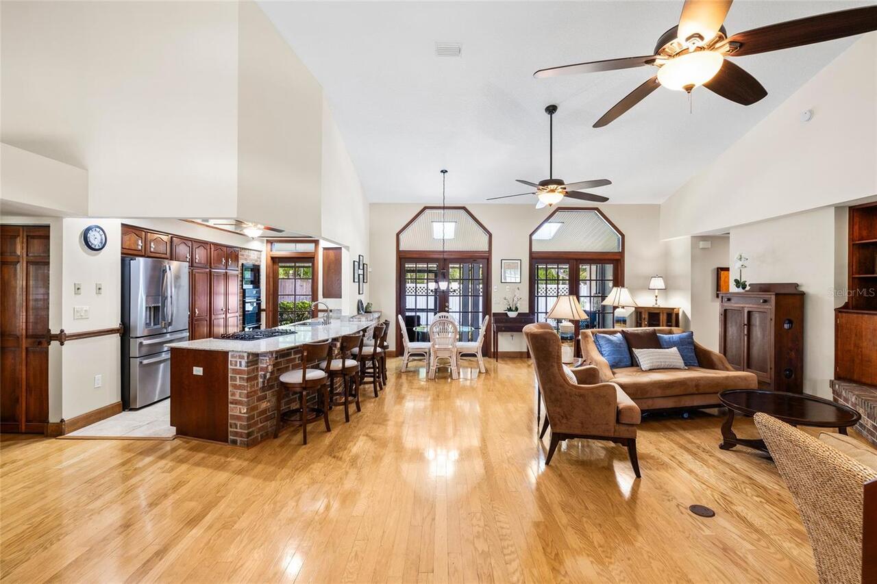 Listing Photo 15