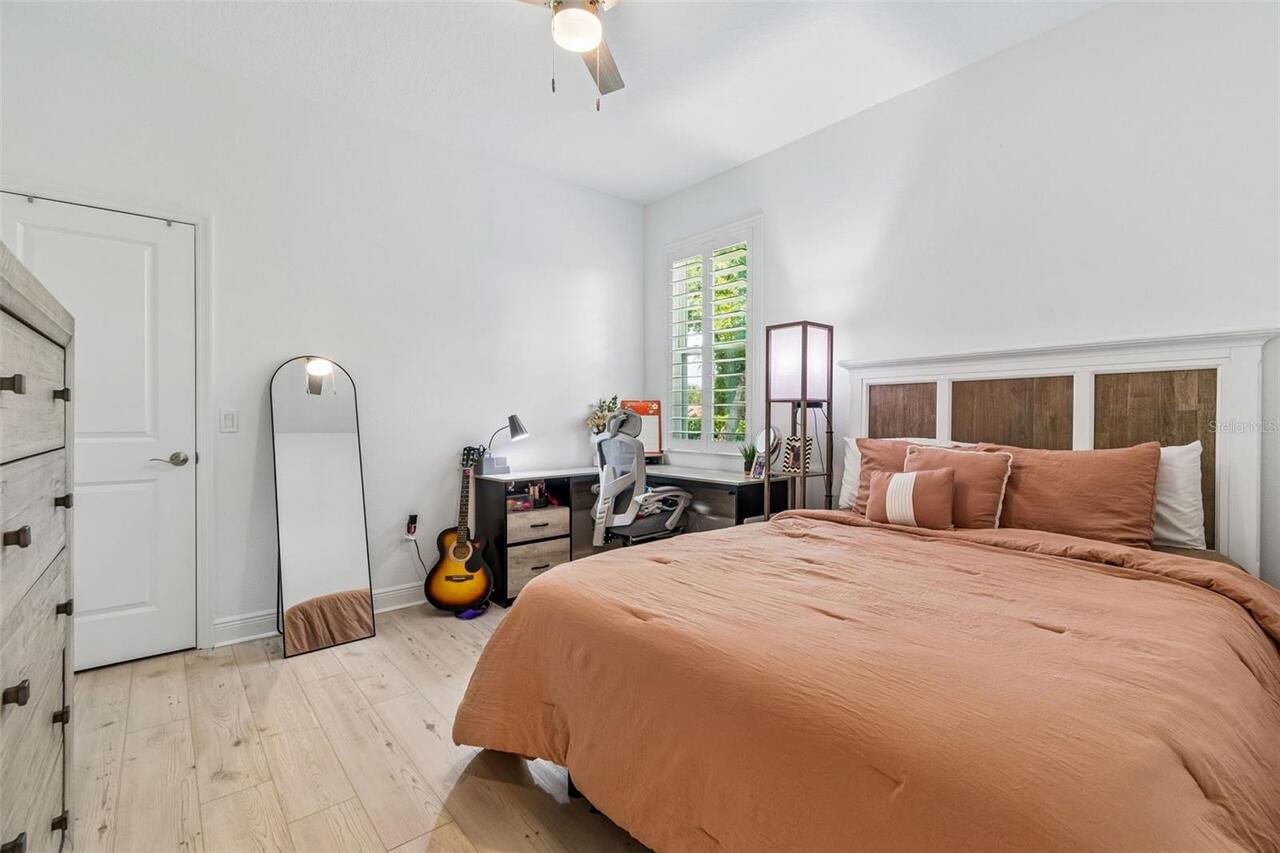 Listing Photo 23