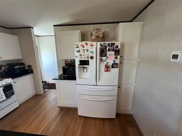 Listing Photo 25