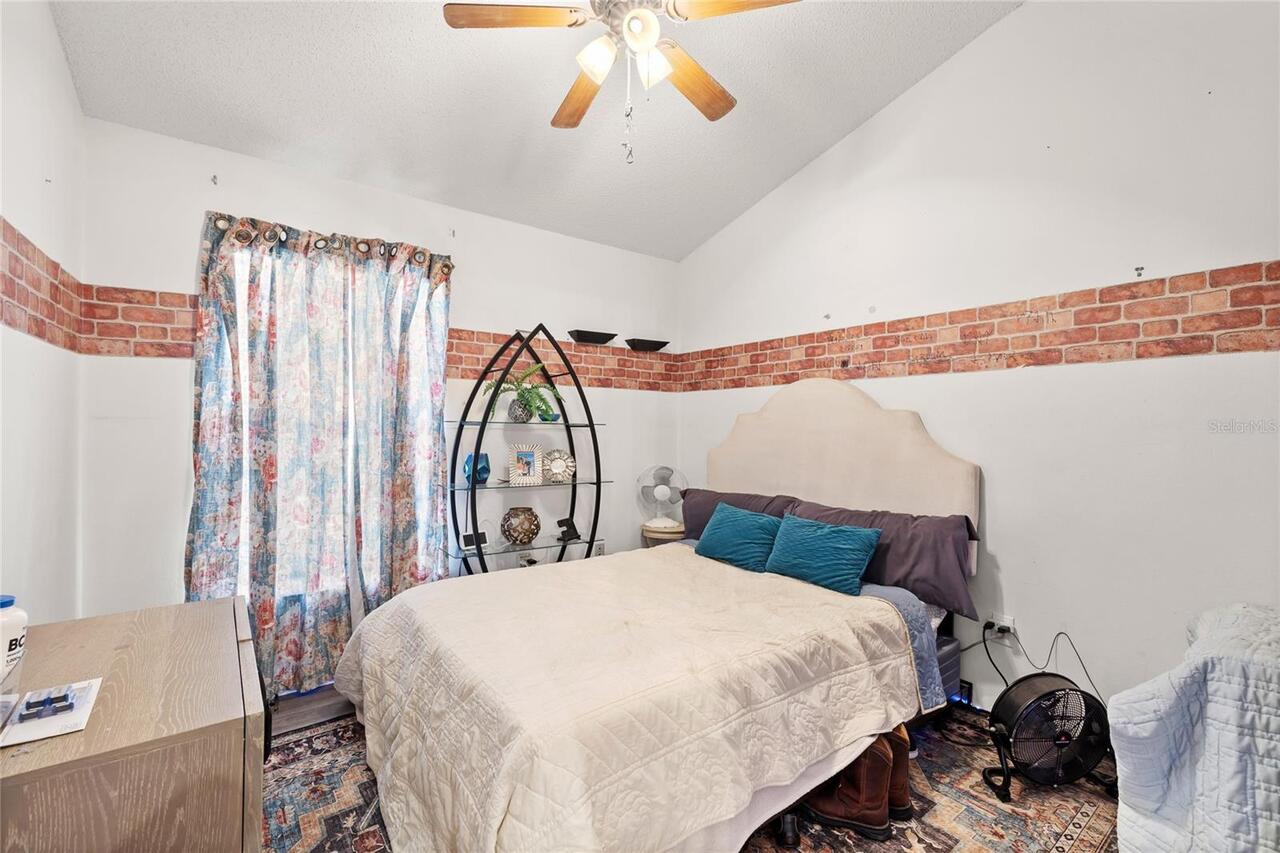 Listing Photo 23