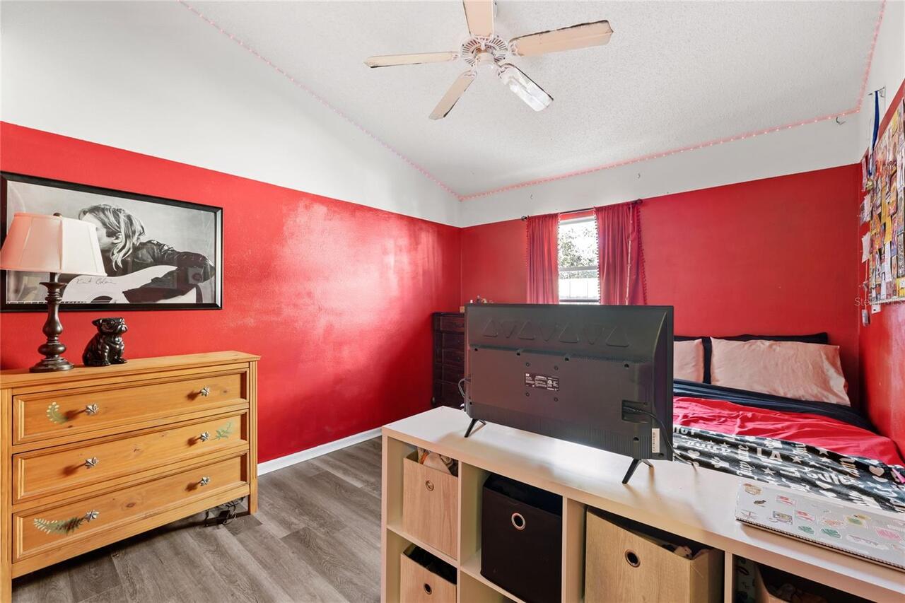 Listing Photo 28
