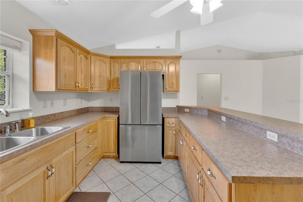 Listing Photo 7